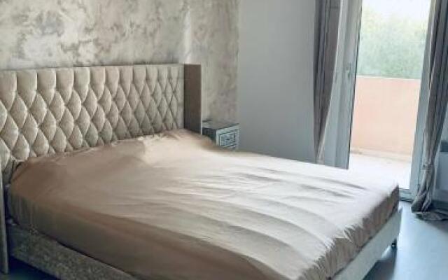 T3 Dans Résidence Avec Piscine