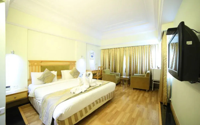 Hotel Marg Krishnaaya