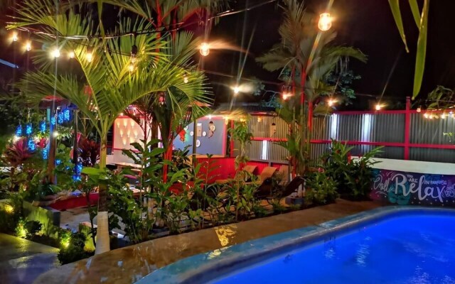 Millenium Hostels - Manuel Antonio