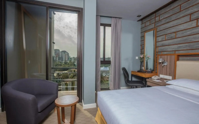 The Link Yangon Boutique Hotel