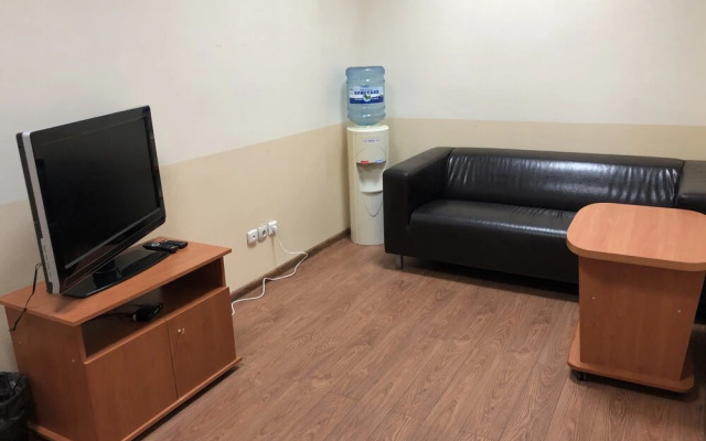Domino - Hostel
