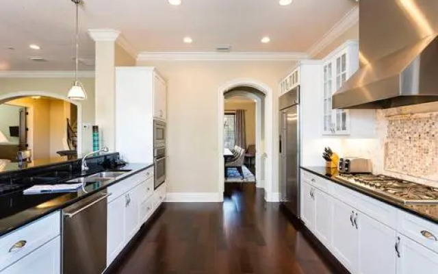 Villa W135 Palmilla Ct, Reunion Resort 6 Bedroom Villa