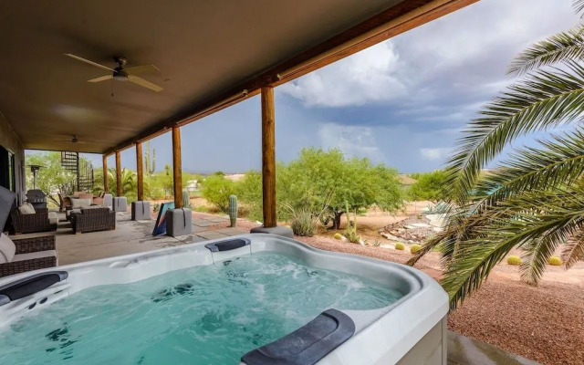 Casa Serenity 4 Bedroom Home by RedAwning