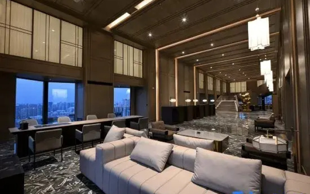 Zhongjie Central Hotel (Shenyang Zhongjie & Forbidden City Joy City Location)