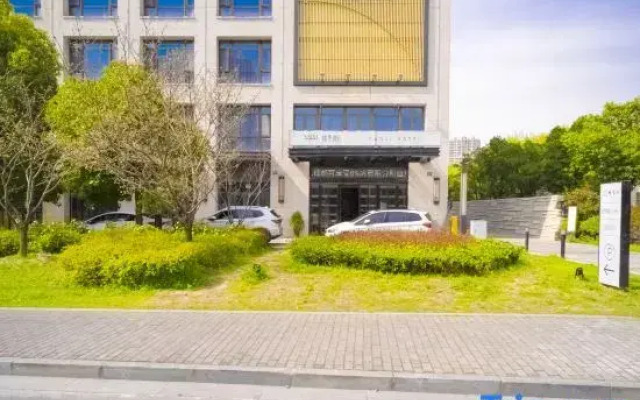 Shanghai Yaoji Hotel (Jiading New City Baolong Plaza Branch)