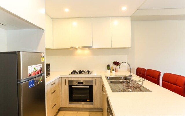 Spacious Apartment at Waitara