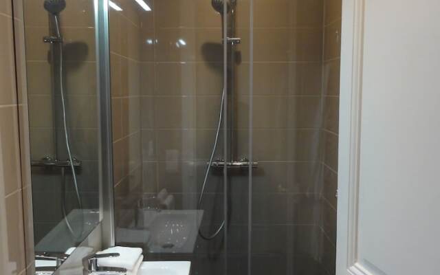 Paris Authentic Appartements Tour Eiffel