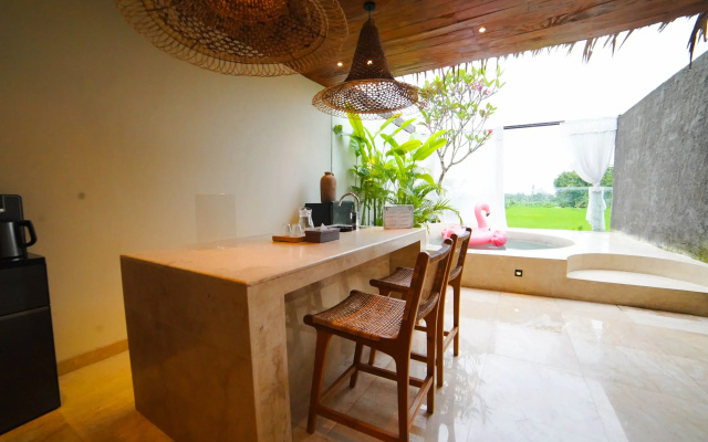 Ubu Villa Sujiva