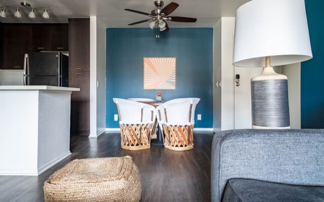 WanderJaunt - Stylish Mission Valley Apts