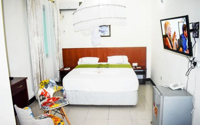 Sheratton Regency Hotel