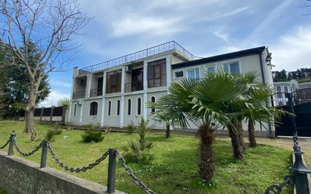 House on Moryakov 51