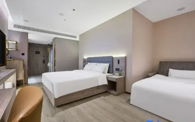 Palace Hotel((Beijing Changping Future Science City Subway Station Branch)