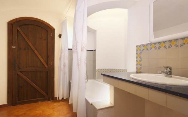 Villa - 4 Bedrooms with Pool and WiFi - 103163