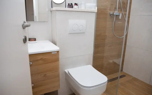 Villa Nada - Unique and Artistic