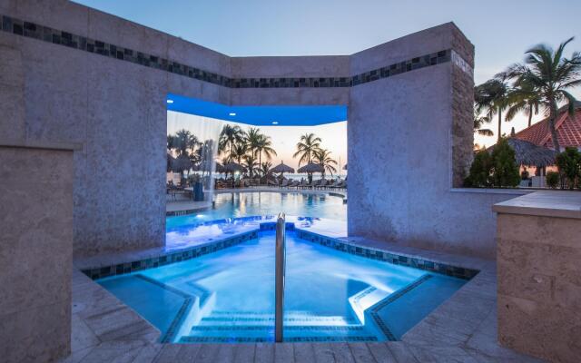 Playa Linda Beach Resort