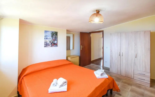 Stunning Apartment in Ricadi With Wifi and 2 Bedrooms