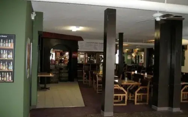 Imperial Hunter Hotel