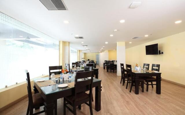 Click Hotel Transport Nagar