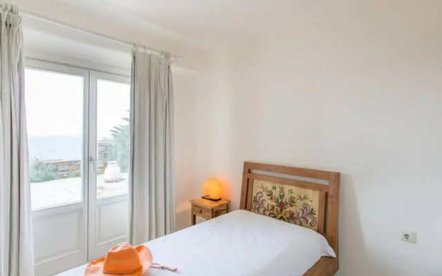 VILLA BEAUTIFIS in Kea, 4BDR/7prs, pool, seaview
