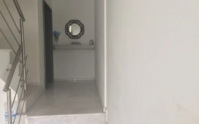 Alexiou Apartments Blue