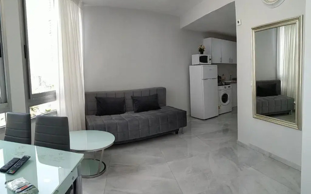 apart hotel tlv/bat yam beach front 834