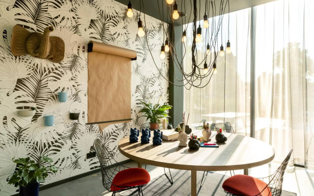 Moxy Utrecht