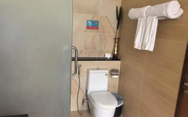 Phuket Meet Holiday Hotel
