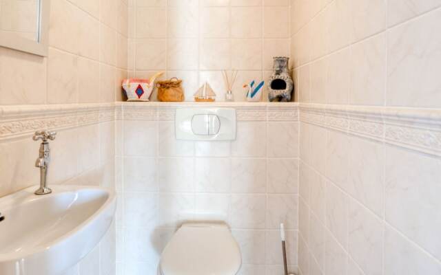 Deluxe Apartment in Albir With Pool & Garden