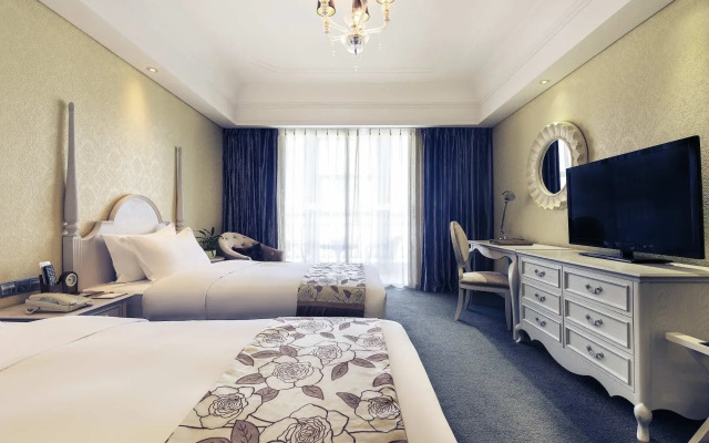 Mercure Xiamen International Conference and Exhibition Center