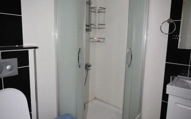 Kardeşler Apart