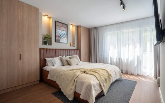 Spacious 3BR by Cismigiu Gardens