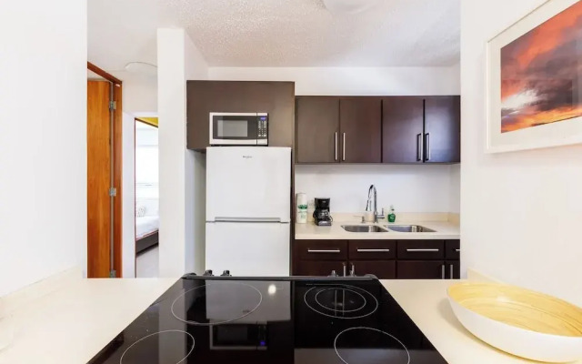 Avila Suites