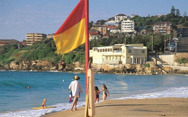 Coogee Sands Hotel and Apartments