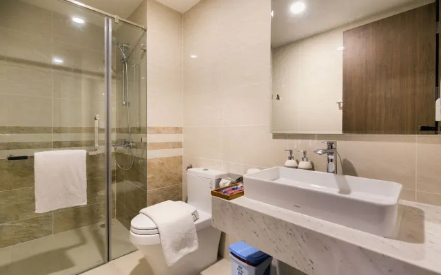 Blue Fingers Saigon Royal - Tresor