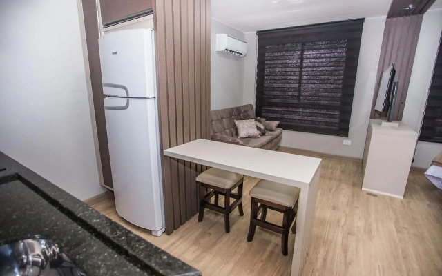 Studio com Cama e Sofá-Cama de Casal - ALL2011