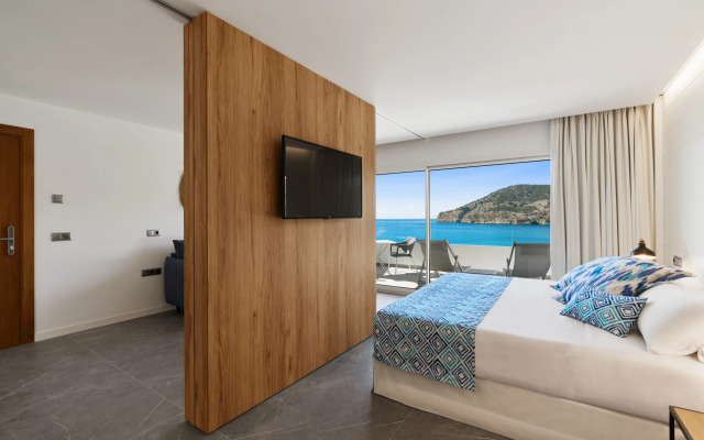 Bahía Suites Camp De Mar