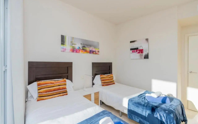 AL-321 Penthouse 3 bedrooms Alcazaba Lagoon