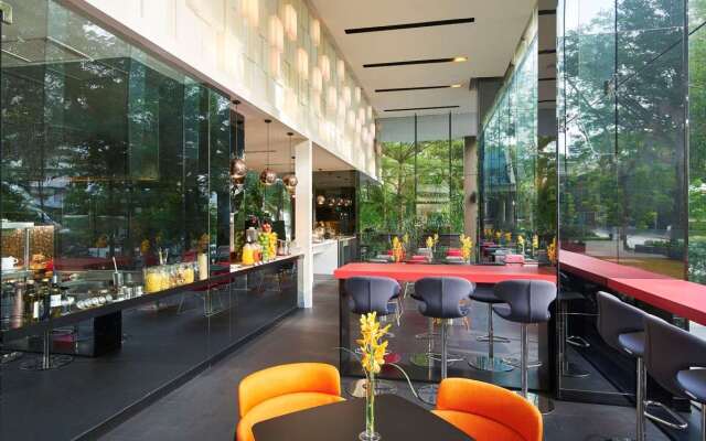 Quincy Hotel Singapore by Far East Hospitality