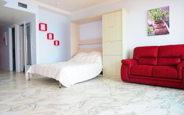 Ashley&parker - Royal Luxembourg Terrasse