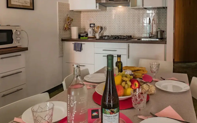 El Nin Apartment With Terrace