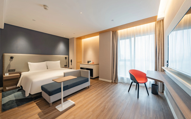Holiday Inn Express Shanghai Expo Centre Hotel – Guest Rooms – Shanghai