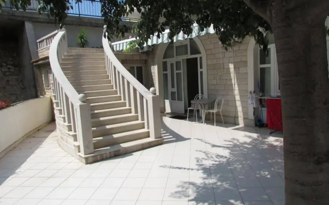 Apartments Pino