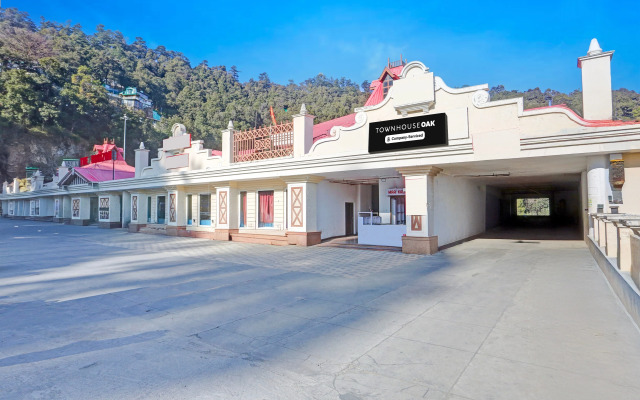 Townhouse Oak ISBT Formerly the Hotel Horizon