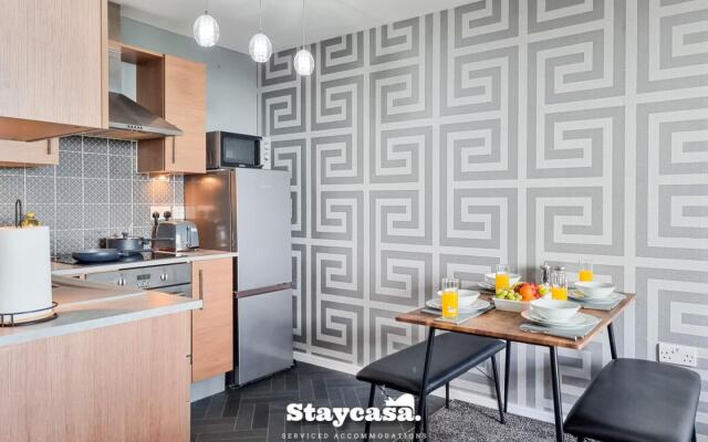 Luxury 1 bed apartment beautiful view with parking