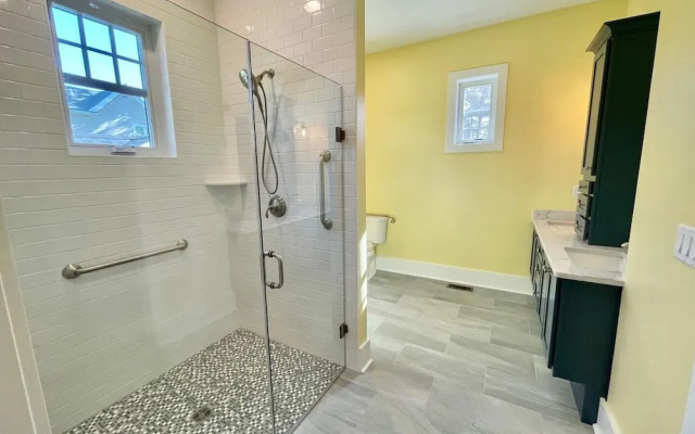 ST Lawrence Street 21