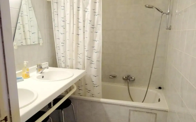 Apartment in Nieuwpoort Near Sandy Beaches