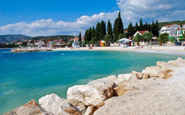 Apartments Villa Mediteran