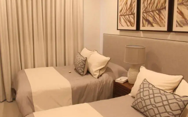 Petit Luxe Las Gavias Grand 217