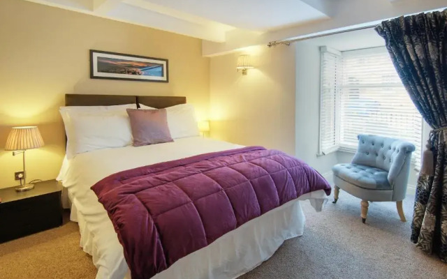 The Bondgate Boutique