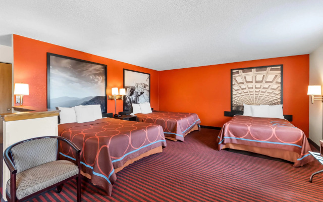 Super 8 by Wyndham Dumfries/Quantico